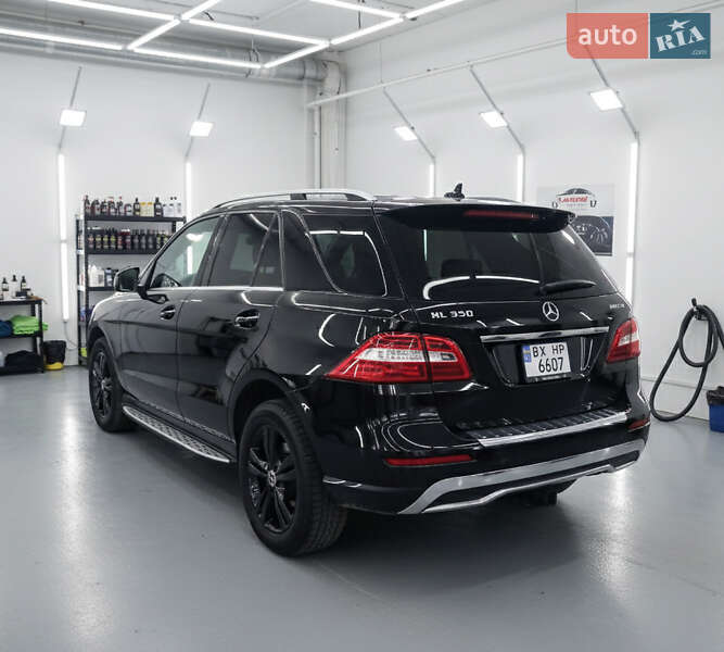 Позашляховик / Кросовер Mercedes-Benz M-Class 2012 в Хмельницькому