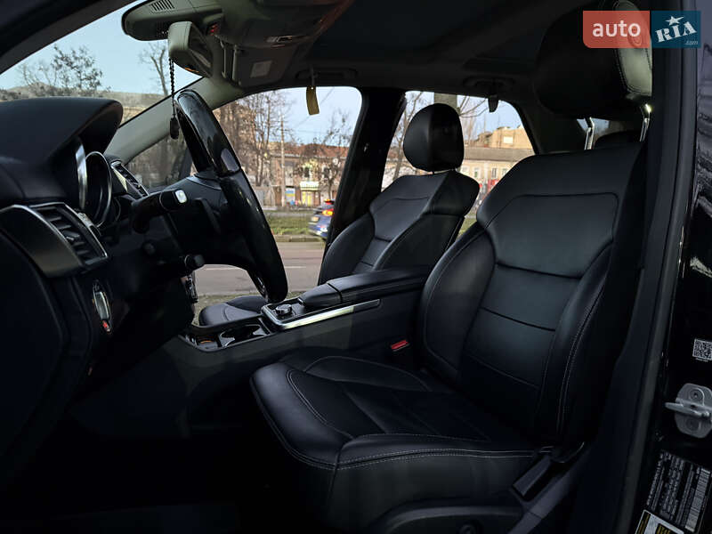 Позашляховик / Кросовер Mercedes-Benz M-Class 2014 в Миколаєві фото 15 Позашляховик / Кросовер Mercedes-Benz M-Class 2014 в Миколаєві