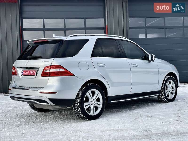 Позашляховик / Кросовер Mercedes-Benz M-Class 2012 в Ковелі