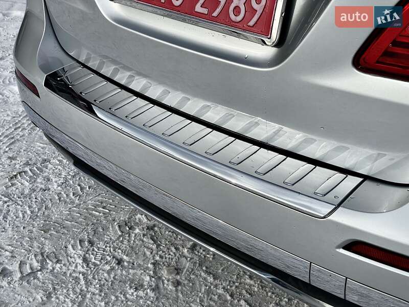 Позашляховик / Кросовер Mercedes-Benz M-Class 2012 в Ковелі