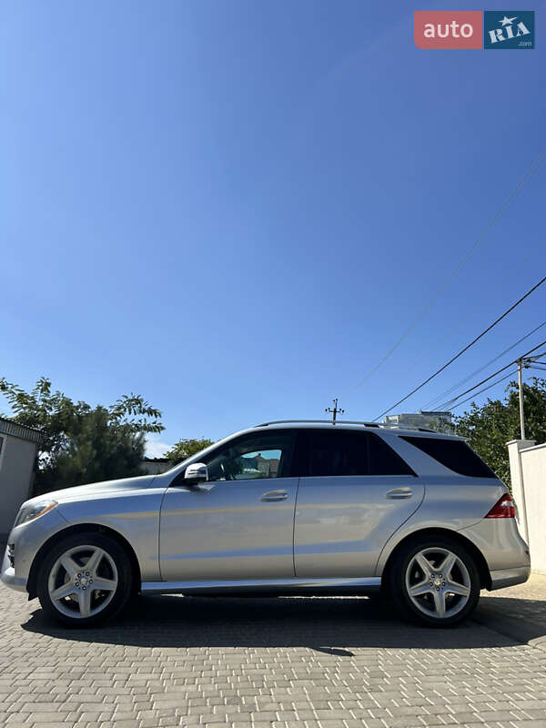 Внедорожник / Кроссовер Mercedes-Benz M-Class 2013 в Черноморске