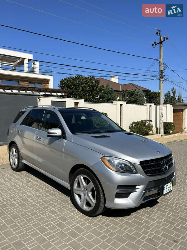 Внедорожник / Кроссовер Mercedes-Benz M-Class 2013 в Черноморске