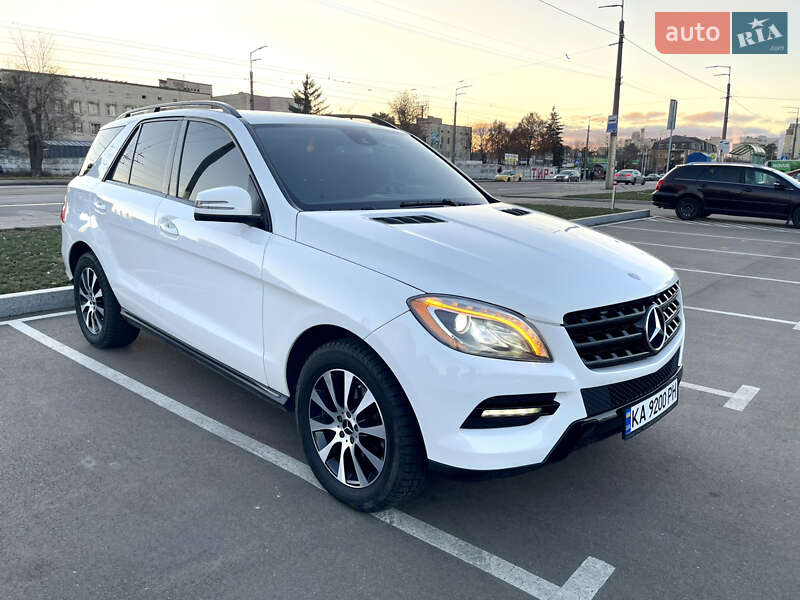 Позашляховик / Кросовер Mercedes-Benz M-Class 2015 в Києві фото 2 Позашляховик / Кросовер Mercedes-Benz M-Class 2015 в Києві