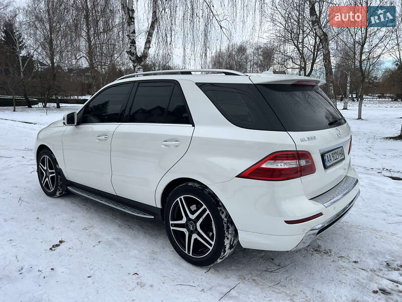 Внедорожник / Кроссовер Mercedes-Benz M-Class 2012 в Ровно фото 23 Внедорожник / Кроссовер Mercedes-Benz M-Class 2012 в Ровно