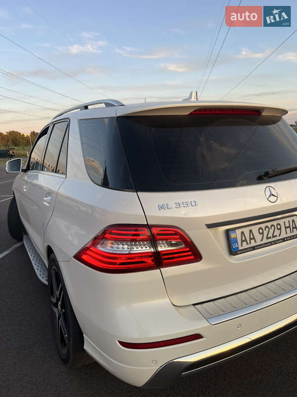 Внедорожник / Кроссовер Mercedes-Benz M-Class 2012 в Ровно фото 90 Внедорожник / Кроссовер Mercedes-Benz M-Class 2012 в Ровно