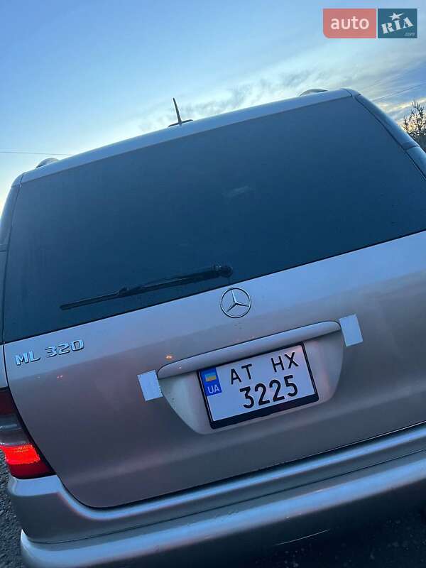 Позашляховик / Кросовер Mercedes-Benz M-Class 2000 в Івано-Франківську