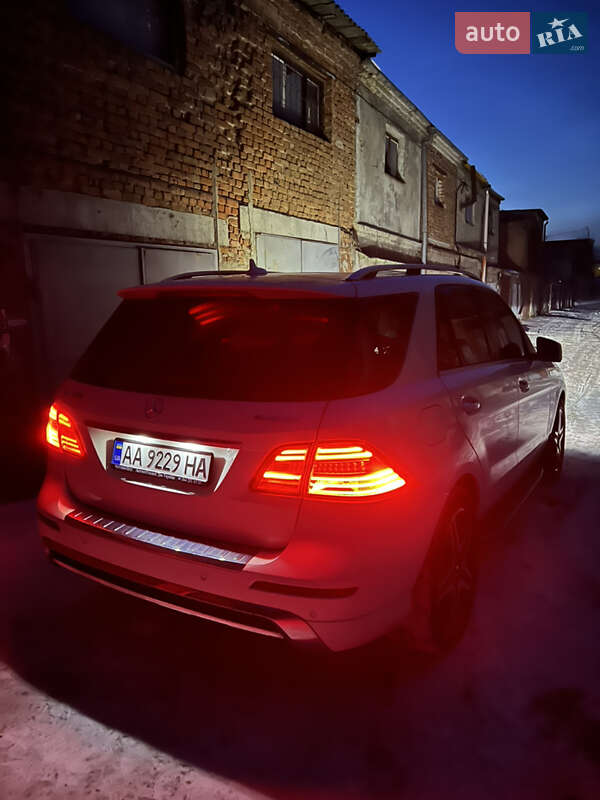 Внедорожник / Кроссовер Mercedes-Benz M-Class 2012 в Ровно фото 108 Внедорожник / Кроссовер Mercedes-Benz M-Class 2012 в Ровно