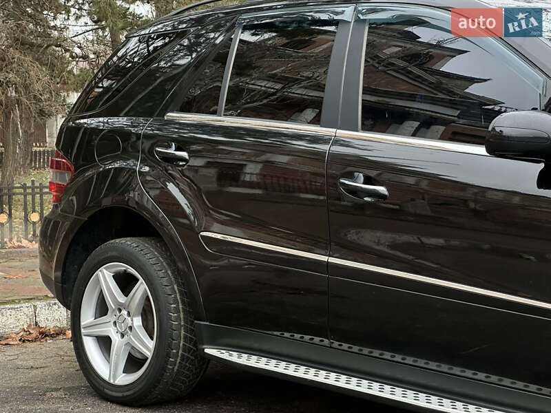 Внедорожник / Кроссовер Mercedes-Benz M-Class 2008 в Николаеве фото 18 Внедорожник / Кроссовер Mercedes-Benz M-Class 2008 в Николаеве