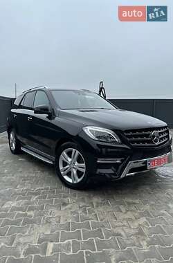 Внедорожник / Кроссовер Mercedes-Benz M-Class 2014 в Львове