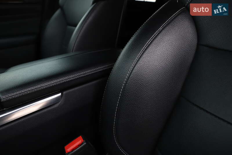 Внедорожник / Кроссовер Mercedes-Benz M-Class 2014 в Дрогобыче