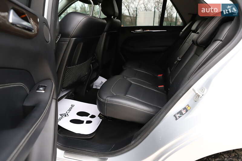 Внедорожник / Кроссовер Mercedes-Benz M-Class 2014 в Дрогобыче