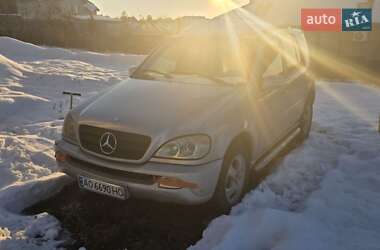 Позашляховик / Кросовер Mercedes-Benz M-Class 2002 в Ужгороді