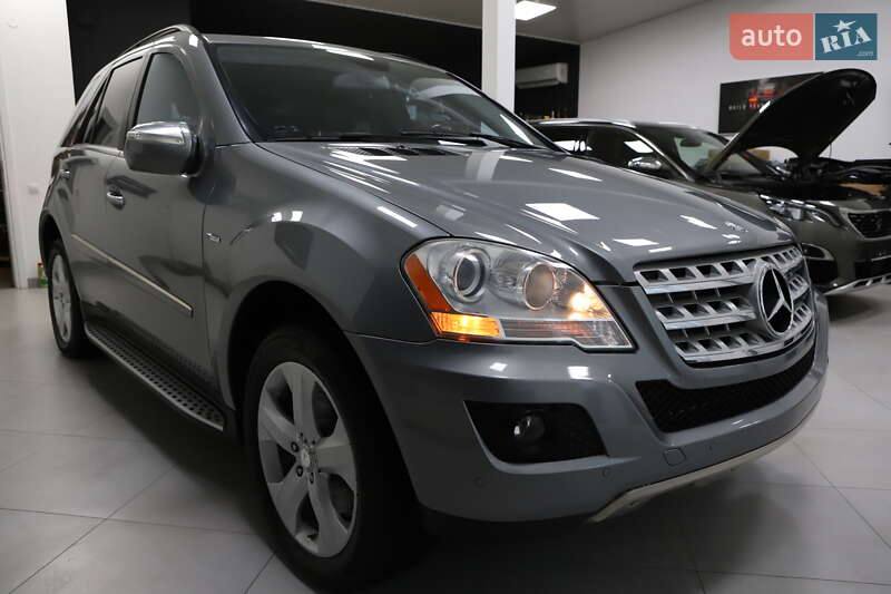 Внедорожник / Кроссовер Mercedes-Benz M-Class 2010 в Дрогобыче