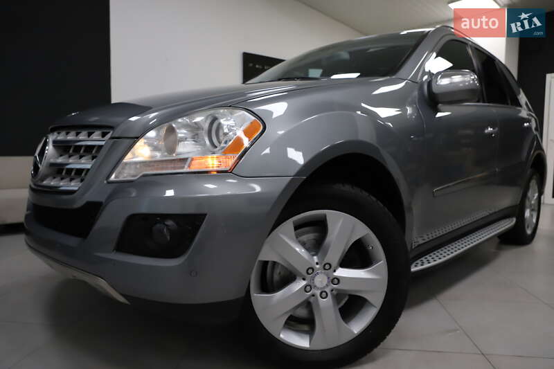 Внедорожник / Кроссовер Mercedes-Benz M-Class 2010 в Дрогобыче