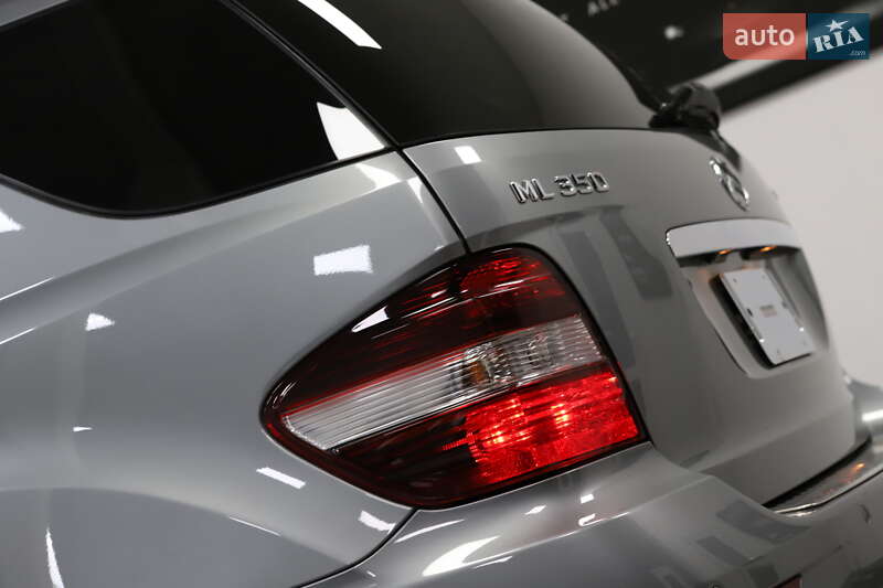 Внедорожник / Кроссовер Mercedes-Benz M-Class 2010 в Дрогобыче