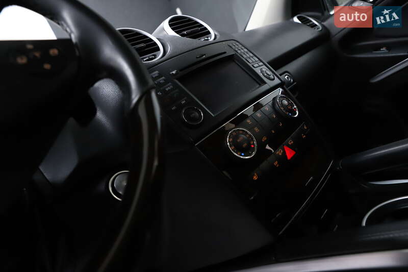 Внедорожник / Кроссовер Mercedes-Benz M-Class 2010 в Дрогобыче