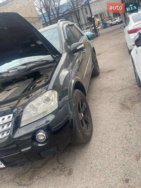 Mercedes-Benz M-Class 2007