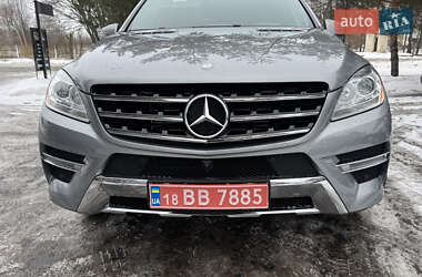Внедорожник / Кроссовер Mercedes-Benz M-Class 2015 в Львове