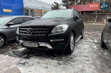 Внедорожник / Кроссовер Mercedes-Benz M-Class 2012 в Одессе