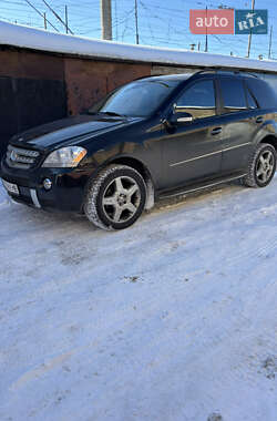 Внедорожник / Кроссовер Mercedes-Benz M-Class 2007 в Киеве