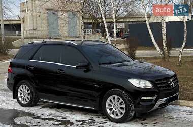 Внедорожник / Кроссовер Mercedes-Benz M-Class 2012 в Днепре