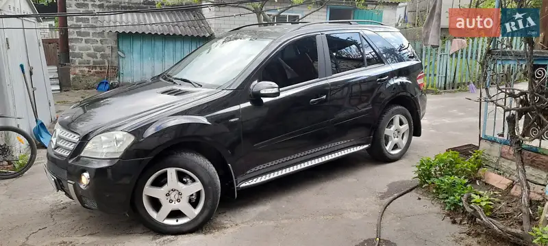 Mercedes-Benz M-Class
