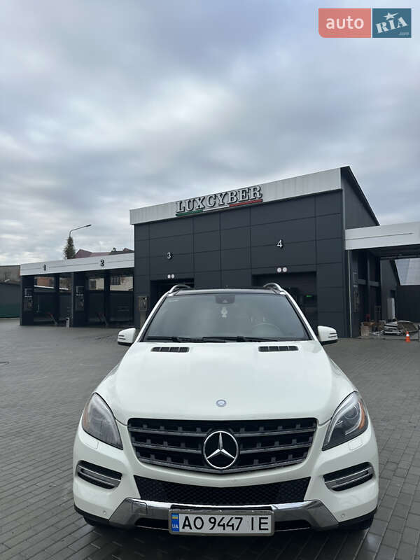 Mercedes-Benz M-Class 2014