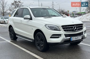 Внедорожник / Кроссовер Mercedes-Benz M-Class 2012 в Киеве