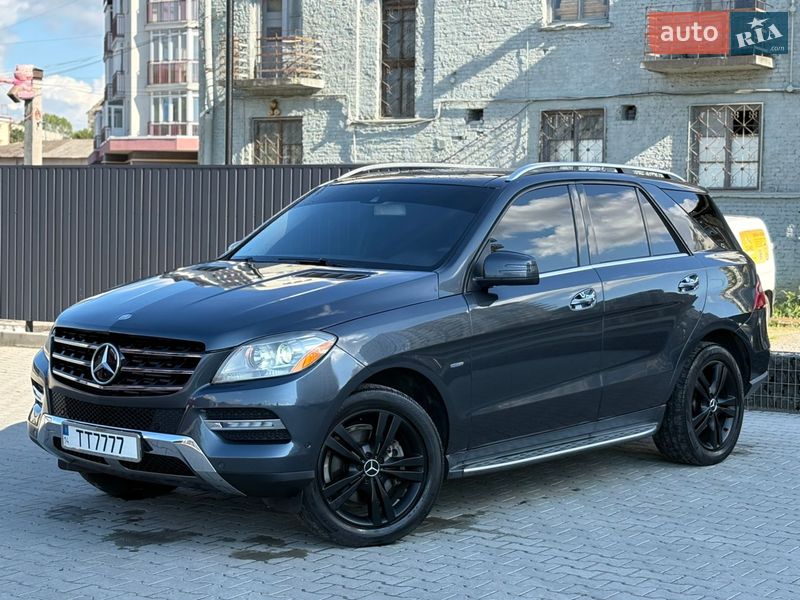 Внедорожник / Кроссовер Mercedes-Benz M-Class 2012 в Львове