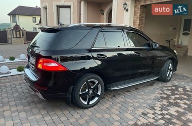 Позашляховик / Кросовер Mercedes-Benz M-Class 2013 в Чернівцях