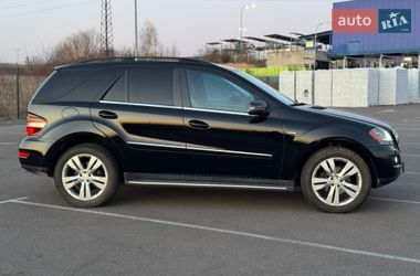 Внедорожник / Кроссовер Mercedes-Benz M-Class 2011 в Ровно