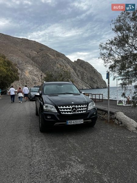 Mercedes-Benz M-Class 2009 Mercedes-Benz M-Class 2009