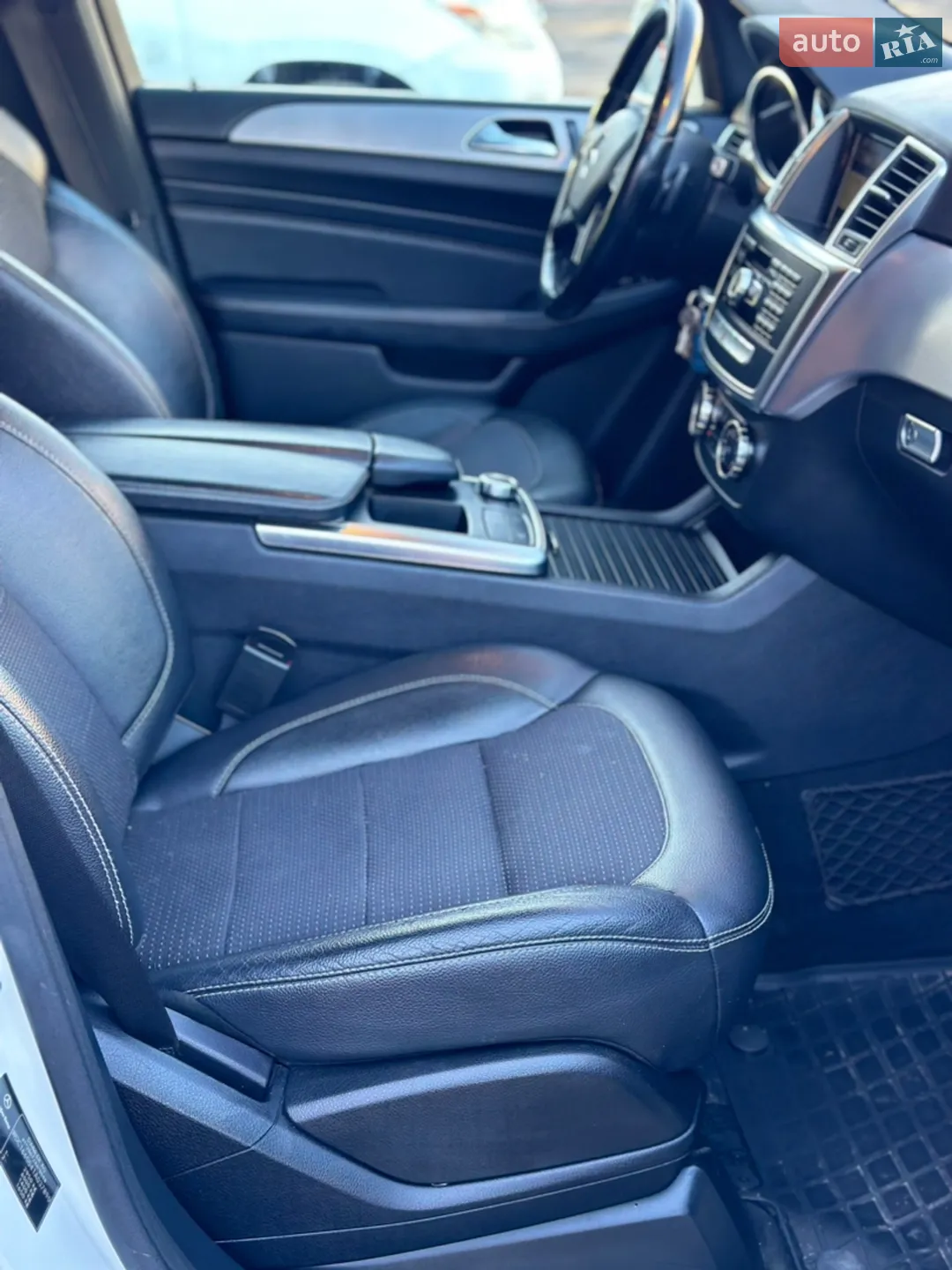 2012 Mercedes-Benz M-klasse - мініатюра 13
