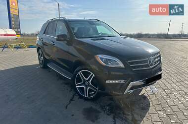 Внедорожник / Кроссовер Mercedes-Benz M-Class 2014 в Измаиле