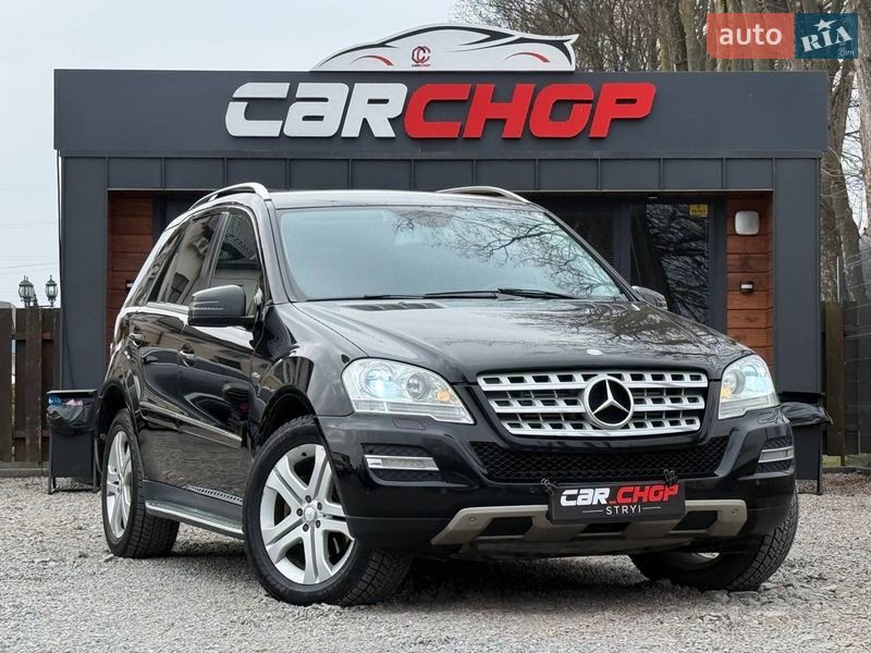 Mercedes-Benz M-Class 2011