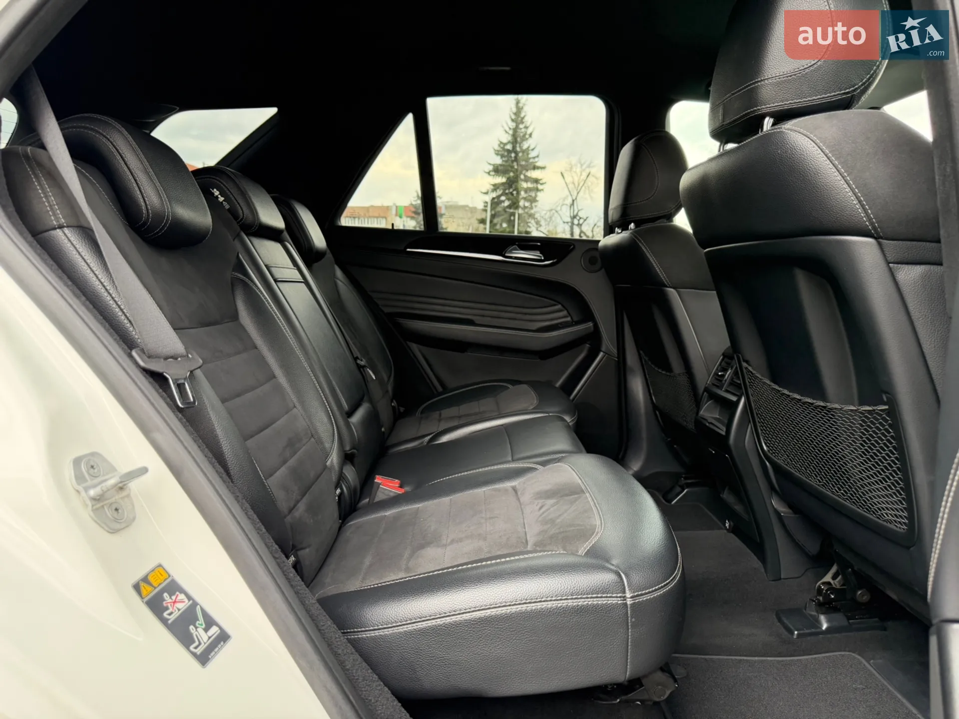 2012 Mercedes-Benz M-klasse - мініатюра 29