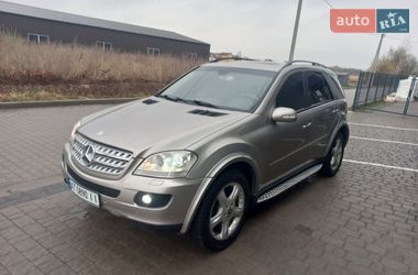 Внедорожник / Кроссовер Mercedes-Benz M-Class 2006 в Ивано-Франковске