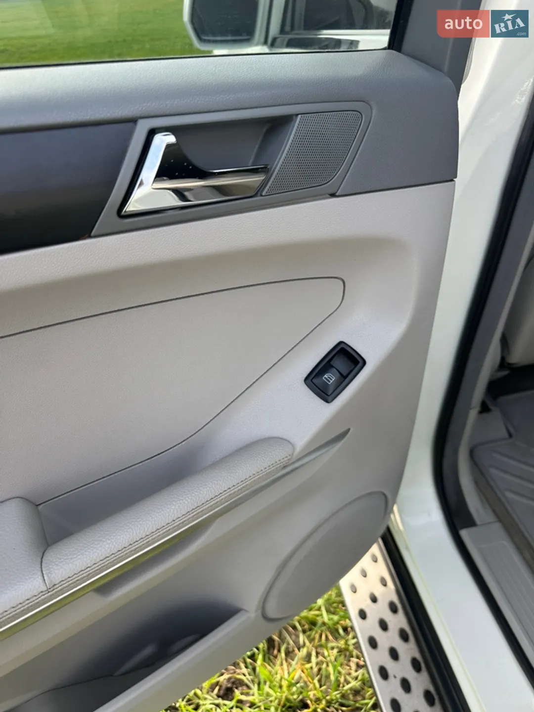 2010 Mercedes-Benz M-klasse - мініатюра 21