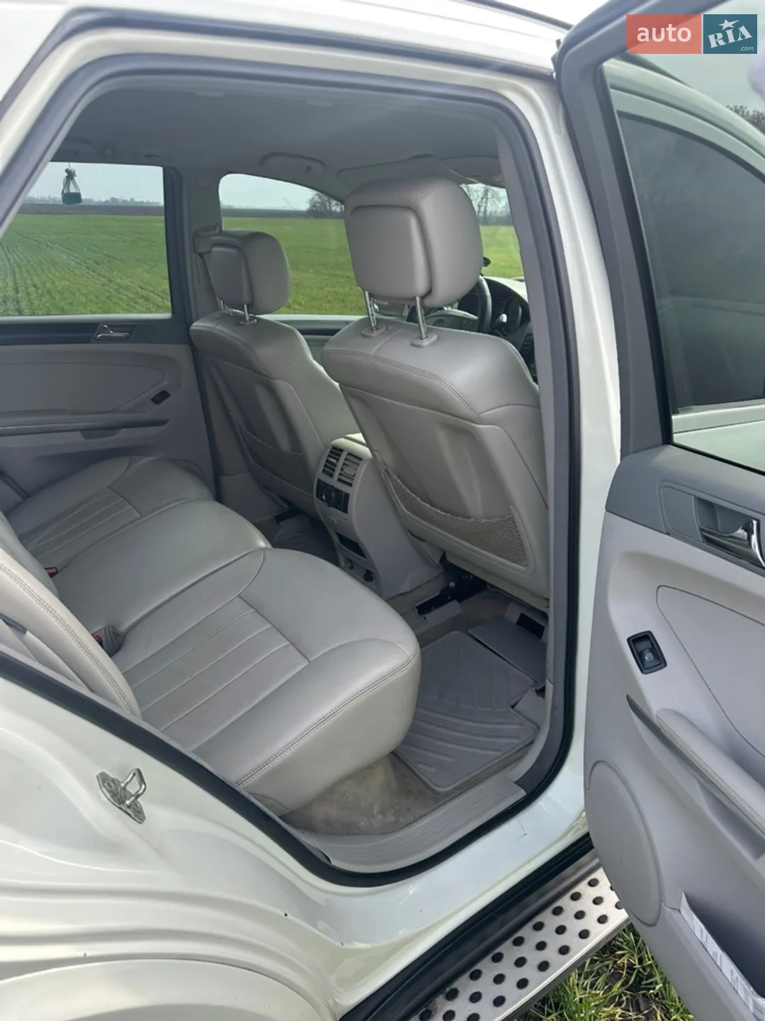 2010 Mercedes-Benz M-klasse - мініатюра 22