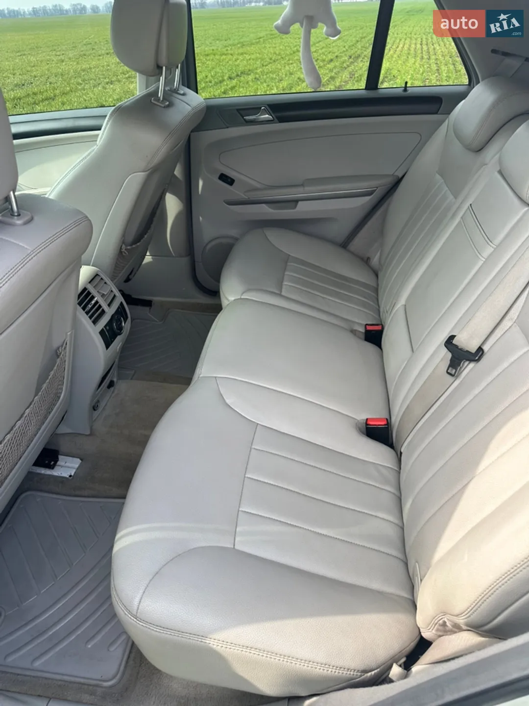 2010 Mercedes-Benz M-klasse - мініатюра 23