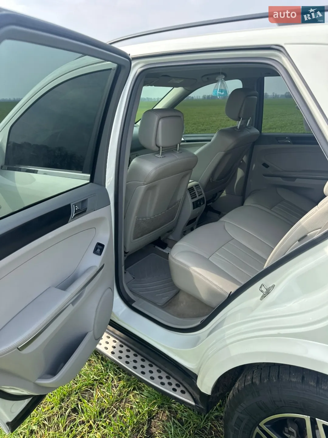 2010 Mercedes-Benz M-klasse - мініатюра 24
