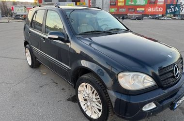 Позашляховик / Кросовер Mercedes-Benz M-Class 2005 в Харкові
