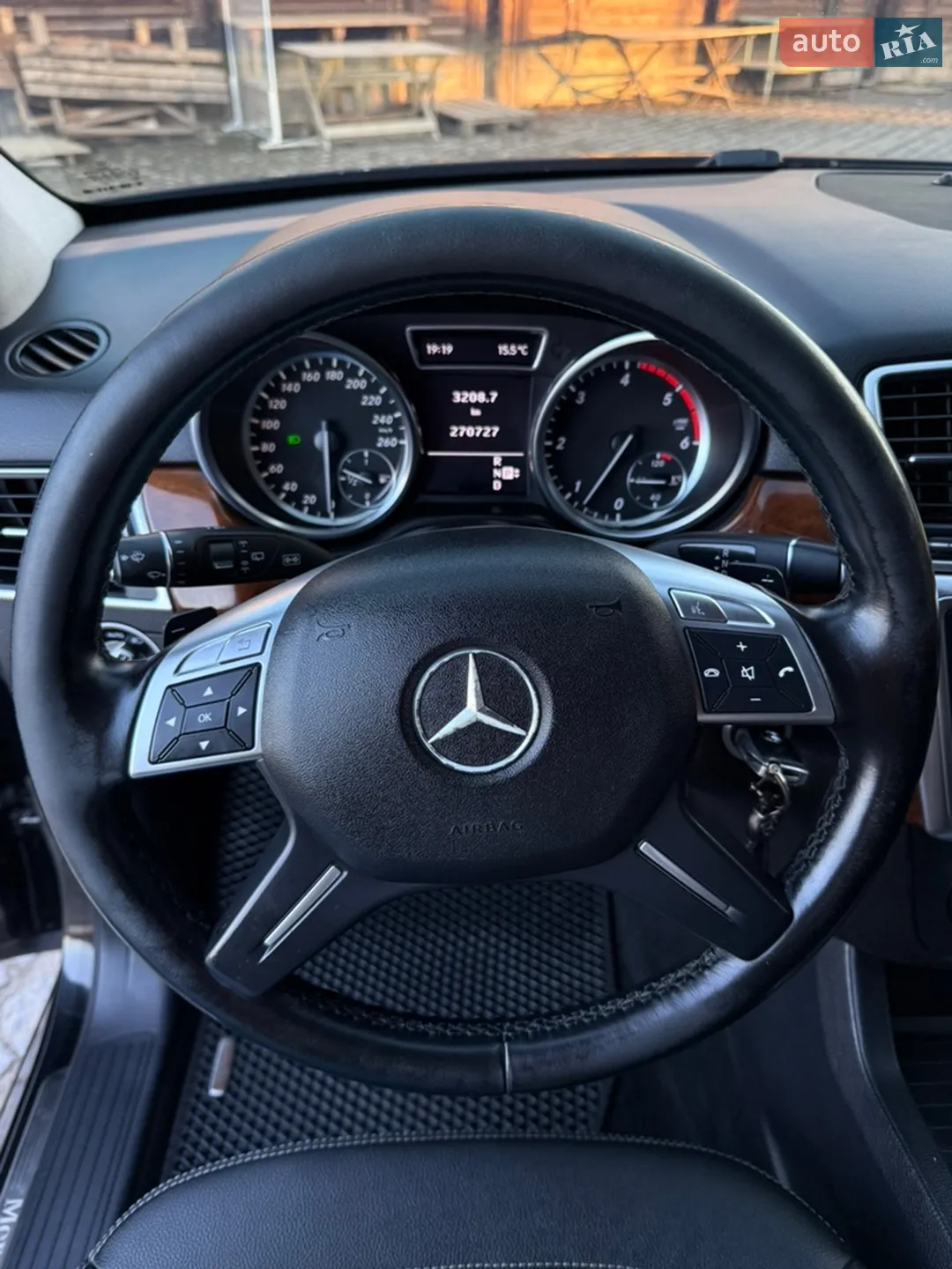 2012 Mercedes-Benz M-klasse - мініатюра 10