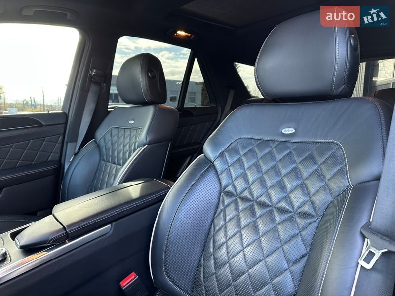 Внедорожник / Кроссовер Mercedes-Benz M-Class 2013 в Виннице