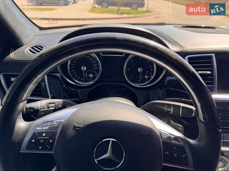 Внедорожник / Кроссовер Mercedes-Benz M-Class 2013 в Виннице