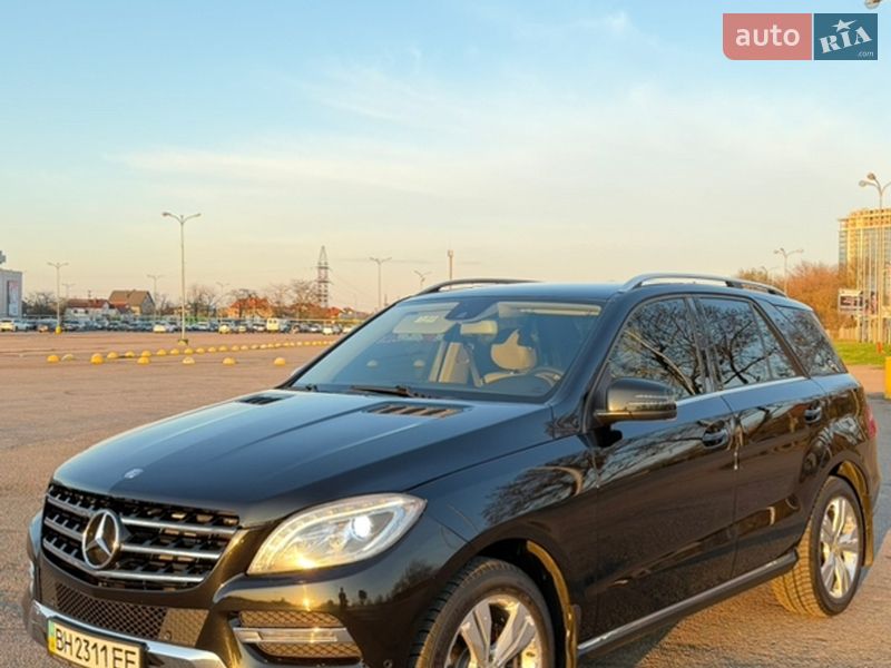 Mercedes-Benz M-Class 2015