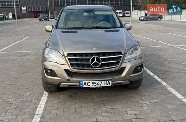 Внедорожник / Кроссовер Mercedes-Benz M-Class 2010 в Луцке