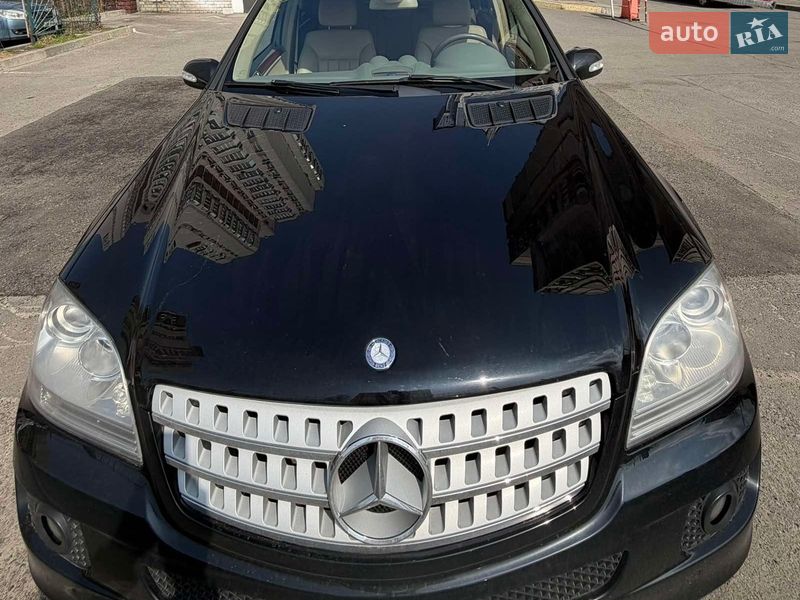 Mercedes-Benz M-Class 2007