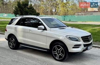 Внедорожник / Кроссовер Mercedes-Benz M-Class 2013 в Киеве