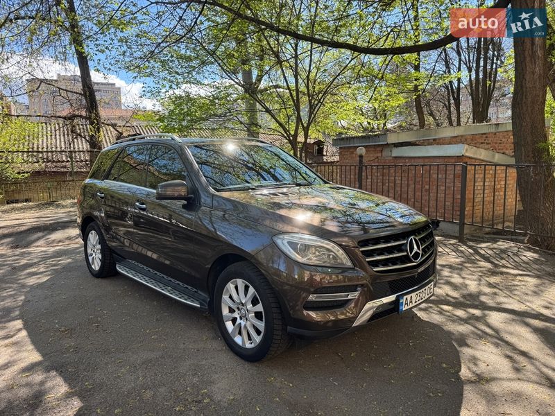 Mercedes-Benz M-Class 2014